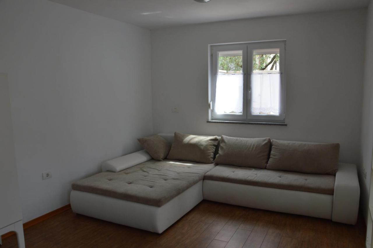 Casa Lucia Apartment *
